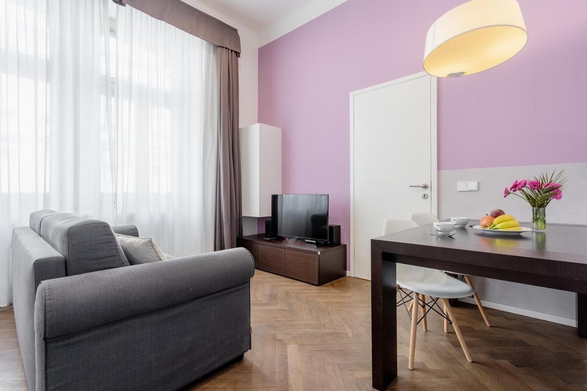 براغ Modern Apartments Close To River المظهر الخارجي الصورة